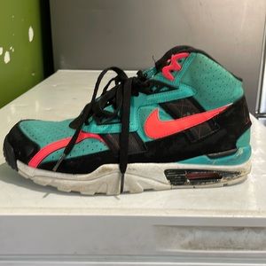 Jordan Bo’s Size 8